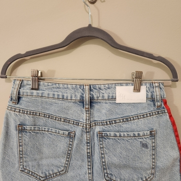 KENDALL + Kylie Denim Side Stripe Mini Skirt Size 26‎ - Picture 6 of 8